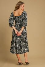 将图片加载到图库查看器，Ruffle Hem Flower Printed V-Neck Dress – Floral Print Dress, Ruffle Hem V-Neck Dress, Feminine Floral Dress, Elegant V-Neck Dress, Flirty Ruffle Hem Dress
