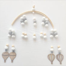 将图片加载到图库查看器，Baby Nordic Wooden Beads Wind Chimes with Wool Balls Nursery Mobile Crib Bed Bell Baby Bedroom Ceiling Wooden Beads Wind Chime Hanging Newborn Baby Bed Hanging Wind-bell Crib Tent Kids Room Decorations Ornaments
