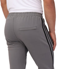 将图片加载到图库查看器，Ultimate Flex Jogger Sweatpants - (Regular Fit)
