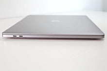 将图片加载到图库查看器，MacBook Pro (2019) 16-Inch - 2.3GHz Core i9 5300M Up to 8TB SSD 64GB RAM (Configurable)
