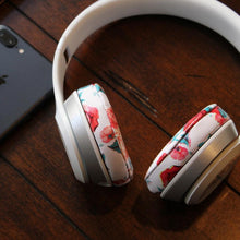 将图片加载到图库查看器，Beats Solo Earpads
