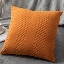 将图片加载到图库查看器，Beautiful Quilted Pillowcase Throw Pillow Covers Home Decor Velvet Square Throw Pillow Covers Decoration Pillow Cushion Sofa Living Room Simple Decorative Cushion Cover 45x45CM
