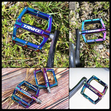 将图片加载到图库查看器，Bicycle pedals Ultralight Aluminum Alloy Colorful Hollow Anti-Skid Bearing Mountain Bike Foot pedal Pedals Aluminum Road Bike Pedals Sealed Bearing Bicycle Lightweight Platform Flat Pedals For Road Bikes
