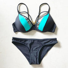 将图片加载到图库查看器，Bikini Push Up Swimsuit Female Swimwear Women Two-pieces Bikini set Bra Cup Bather Bathing Suit Swim Lady Triangle Bikini T-Back 2 Pieces Bandeau Swimsuit V Neck Swimwear Halter Push Up Bathing Suit
