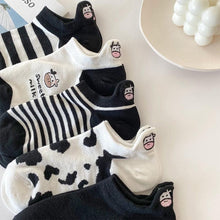 将图片加载到图库查看器，Black And White Embroidery Female Tide Socks Shallow Mouth Summer Cartoon Cow Cute Fashion Boat Socks Unisex Men And Women Cotton Ankle Socks
