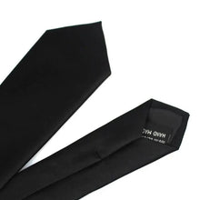 Load image into Gallery viewer, Black Business Skinny Men Neckties Wedding Slim Ties Elegant Men Lightweight High Quality Modern Ties
