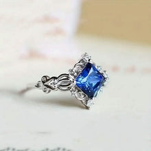 将图片加载到图库查看器，Blue Bead Decor Ring
