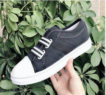 将图片加载到图库查看器，Blue Low-Cut Canvas Flat Shoes Women Casual Vulcanize Shoes New Women Summer Autumn Casual Slip On Canvas Comfortable Walking Flats Elegant Sneakers
