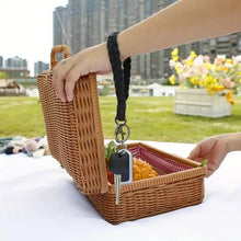 将图片加载到图库查看器，Boho Handmade Wristlet Bracelet Keyring
