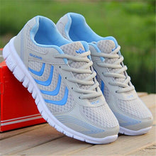 将图片加载到图库查看器，Breathable Fashion Women Sneakers White Women Casual Shoes Athletic Road Running Mesh Breathable Casual Sneakers Lace Up Comfort Sports Student Fashion Tennis Sneakers
