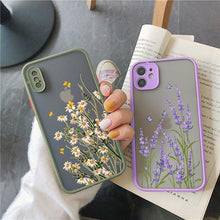 将图片加载到图库查看器，Butterfly Lavender Flower Phone Case For iPhone 13 mini 14 pro max Hard Shockproof Cover Floral Design Built-in Lens Protection Beautiful Design Transparent Back Case Cover for iPhone
