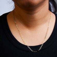 Load image into Gallery viewer, Solid 14K Yellow Gold 2.5mm Paperclip Chain Necklace Unisex 18" Inches
