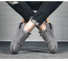 将图片加载到图库查看器，Canvas Men's Comfortable All-match Sneakers Breathable Cloth Casual Sports Flats Men Lightweight Outdoor Walking Sneakers Modern Design
