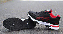 将图片加载到图库查看器，Casual Sneakers Cushioning Outdoor Running Shoes For Men Non-slip Sport Shoes Professional Athletic Training Men Air Trail Mesh Sneakers Walking Cross Training Tennis Sports Sneakers
