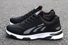 将图片加载到图库查看器，Casual Sneakers Cushioning Outdoor Running Shoes For Men Non-slip Sport Shoes Professional Athletic Training Men Air Trail Mesh Sneakers Walking Cross Training Tennis Sports Sneakers
