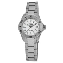 将图片加载到图库查看器，Tag Heuer Women's AquaRacer
