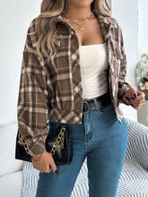 Load image into Gallery viewer, Classic Plaid Button Up Long Sleeve Jacket Women Cozy Trendy Everyday Wear Simple Jacket
