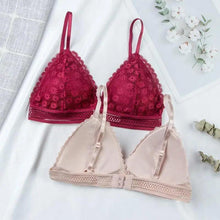 Load image into Gallery viewer, Charming Floral Lace Bra Top For Women Push Up Female Lingerie breathable Bralette Removable Pad Thin Fashion New Wireless Bras

