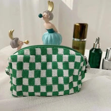 Load image into Gallery viewer, Checkered Pattern Zipper Makeup Bag
