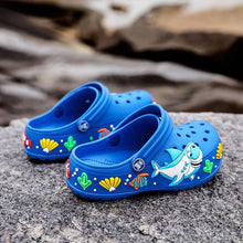 将图片加载到图库查看器，Children Summer Cartoon Sandals Quick-Dry Beach Kids Clogs Slippers Light-Weight Wear-Resistant Boy Girl Shoes Comfort Clogs Kids Slip On Garden Shoes Boys Lightweight Outdoor Beach Pool Slide Sandals
