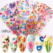 将图片加载到图库查看器，Christmas Silver Snowflakes Nail Art Foil Transfer Glitter Stickers 3D Nail Art Decals Designer Manicuring Decoration Xmas Gift Nails Snowflake Nail Art Stickers Decals Christmas Nail 3D Self Adhesive Nail Stickers for Acrylic Nails Snowflake
