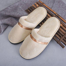 将图片加载到图库查看器，Classic Comfy Plush Slippers Star Thickening Antiskid Hotel Guest Room Home Slip On House Slippers For Women Indoor Outdoor Women's Bedroom Slippers Warm Soft Unisex Slippers
