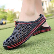 将图片加载到图库查看器，Classic Women Shoes Beach Closed Toe Slippers Unisex Hollow Out Casual Couple Flip Flops Garden Clogs  Non-slide Men And Women Slippers
