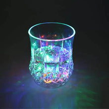 将图片加载到图库查看器，Colorful LED Glowing Beer Cups
