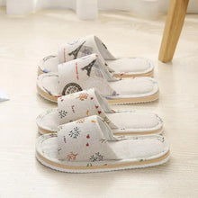 Load image into Gallery viewer, Comfortable Elegant Flower Design Indoor Soft Slipper Spring Autumn Lightweight Flip Flops For Women Classic Bedroom Slippers Ladies Foldable Flip Flops

