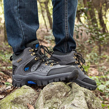 将图片加载到图库查看器，Comfortable Outdoor Waterproof Hiking Boots Men's Spring And Autumn Hiking Wear-Resistant Mountain Sports Boots Hunting Shoes High Waterproof Hiking Boots Outdoor Lightweight Mens Shoes

