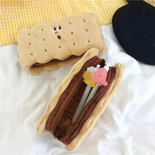 将图片加载到图库查看器，Cute Biscuit Shape Plush Pencil Bag Unique Soft School Classic Cookies Stylish Large Capacity Pouch Pencil Pouch For Teen Boys Girls School Students Pencil Bag Organizer
