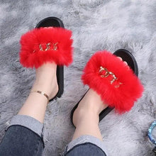 Load image into Gallery viewer, Cute Fluffy Ladies Indoor Warm Slippers Furry Luxury Flip Flops   Women's Fashion Flat Soft Flip Flops

