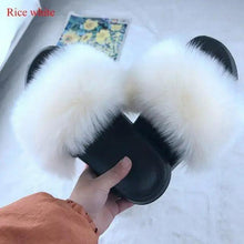 Load image into Gallery viewer, Cute Fluffy Ladies Indoor Warm Slippers Furry Luxury Flip Flops   Women's Fashion Flat Soft Flip Flops
