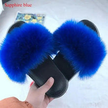 Load image into Gallery viewer, Cute Fluffy Ladies Indoor Warm Slippers Furry Luxury Flip Flops   Women's Fashion Flat Soft Flip Flops
