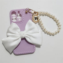 将图片加载到图库查看器，Cute Luxury Fashion 3d Bow Pearl Bracelet Girl Soft Case For iPhone 11 12 13 Pro Max 7 8 Plus Xr X Xs Se Anti-drop Cover Pearl Chain Bow Phone Case Ideal for iPhone Elegant Phone Case
