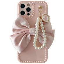 将图片加载到图库查看器，Cute Luxury Fashion 3d Bow Pearl Bracelet Girl Soft Case For iPhone 11 12 13 Pro Max 7 8 Plus Xr X Xs Se Anti-drop Cover Pearl Chain Bow Phone Case Ideal for iPhone Elegant Phone Case
