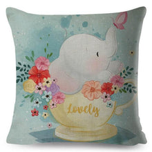 将图片加载到图库查看器，Cute Pillow Cover Cartoon Giraffe Fox Reindeer Animal Nordic Polyester Cotton Cushion Cover For Sofa Home Kids Room Decor Throw Pillow Cases Cartoon Animal Woodland Decorative Cotton Cushion Cover Home Baby Room Decor Standard Pillowcase
