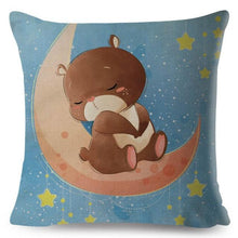将图片加载到图库查看器，Cute Pillow Cover Cartoon Giraffe Fox Reindeer Animal Nordic Polyester Cotton Cushion Cover For Sofa Home Kids Room Decor Throw Pillow Cases Cartoon Animal Woodland Decorative Cotton Cushion Cover Home Baby Room Decor Standard Pillowcase

