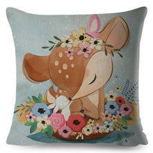 将图片加载到图库查看器，Cute Pillow Cover Cartoon Giraffe Fox Reindeer Animal Nordic Polyester Cotton Cushion Cover For Sofa Home Kids Room Decor Throw Pillow Cases Cartoon Animal Woodland Decorative Cotton Cushion Cover Home Baby Room Decor Standard Pillowcase
