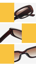 将图片加载到图库查看器，Cute Purple Oval Sunglasses For Women Retro Luxury Design Eyeglasses Lightweight Frames UV400 Protection Comfortable Round Outdoor Women Sun Glasses
