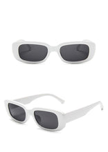 将图片加载到图库查看器，Cute Purple Oval Sunglasses For Women Retro Luxury Design Eyeglasses Lightweight Frames UV400 Protection Comfortable Round Outdoor Women Sun Glasses
