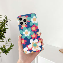 Load image into Gallery viewer, Cute Smooth Flower Phone Case For Iphone 13 11 Pro Max 12 Mini X Xr Xs Max 7 8 Plus Anti Knock Back Phone Cover Case Silicone Ultra Thin Shockproof Mobile Phone Case With Fashion Pattern Soft Bumper Full Body Protective Case For Iphone
