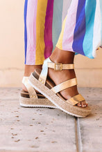 将图片加载到图库查看器，Cute Summer Women Golden Sandals Platform Heels Cross Strap Ankle Lace Beach Party Shoes Open Toe Ankle Platform Strap Casual Shoes Platform Wrap Rubber Sole Flat Sandal
