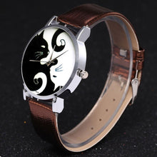 将图片加载到图库查看器，Cute White And Black Cats Couple Watches With PU Leather Strap And Round Dial Quartz Watches For Women Cat Dial With Stainless Steel Mesh Band Genuine Leather Strap Comfortable Ladies Wristwatch
