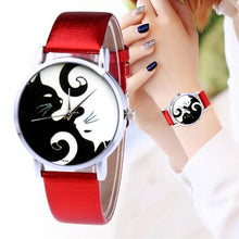 将图片加载到图库查看器，Cute White And Black Cats Couple Watches With PU Leather Strap And Round Dial Quartz Watches For Women Cat Dial With Stainless Steel Mesh Band Genuine Leather Strap Comfortable Ladies Wristwatch
