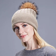Load image into Gallery viewer, Cute Winter Warm Comfortable Cap Detachable Pom Pom Autumn Super Soft Fashionable Caps For Adults And Kids
