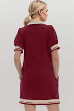 Load image into Gallery viewer, Trendy Contrast Short Sleeve Mini Dress Soft &amp; Comfortable Casual Dress for Women
