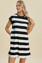 将图片加载到图库查看器，Full Size Striped Round Neck Cap Sleeve Mini Dress For Women – Striped Mini Dress, Full-Size Round Neck Dress, Comfortable Cap Sleeve Dress, Chic Striped Dress, Flattering Mini Dress, Casual Everyday Dress, Versatile Striped Dress
