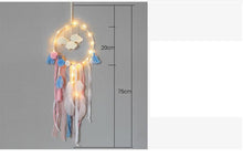 将图片加载到图库查看器，Decoration Home Dream Catchers Hanging Wall Decor Art Pendant Handmade Traditional White Cloud Dream Catcher With Led String Lights Wall Hanging Kids Room Decor Nursery Wall Art Ornament Decor Craft Gift Cute Wind Chimes National Feather Kids Girls
