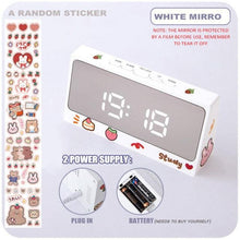 将图片加载到图库查看器，Digital Clock Table Clock Snooze Alarm Cute Silent Mirror Clock Student Desktop Mirror Surface LED Alarm Clock with USB Charger 12/24H Easy Snooze Function Adjustable Brightness Alarm Clocks for Bedroom LED Clock Electronic Clock for Children
